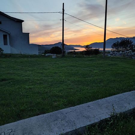 Apartman Bujkovic Sutvara Lägenhet Kotor Exteriör bild