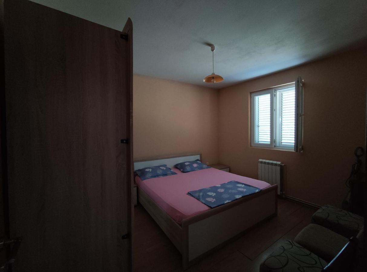 Apartman Bujkovic Sutvara Lägenhet Kotor Rum bild